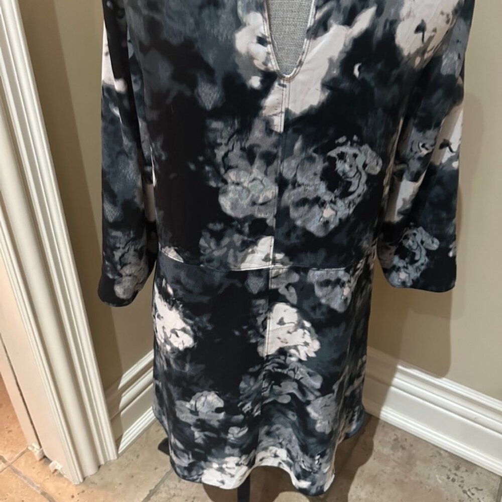 Aritzia Wilfred Abstract Print Myosotis Dress
